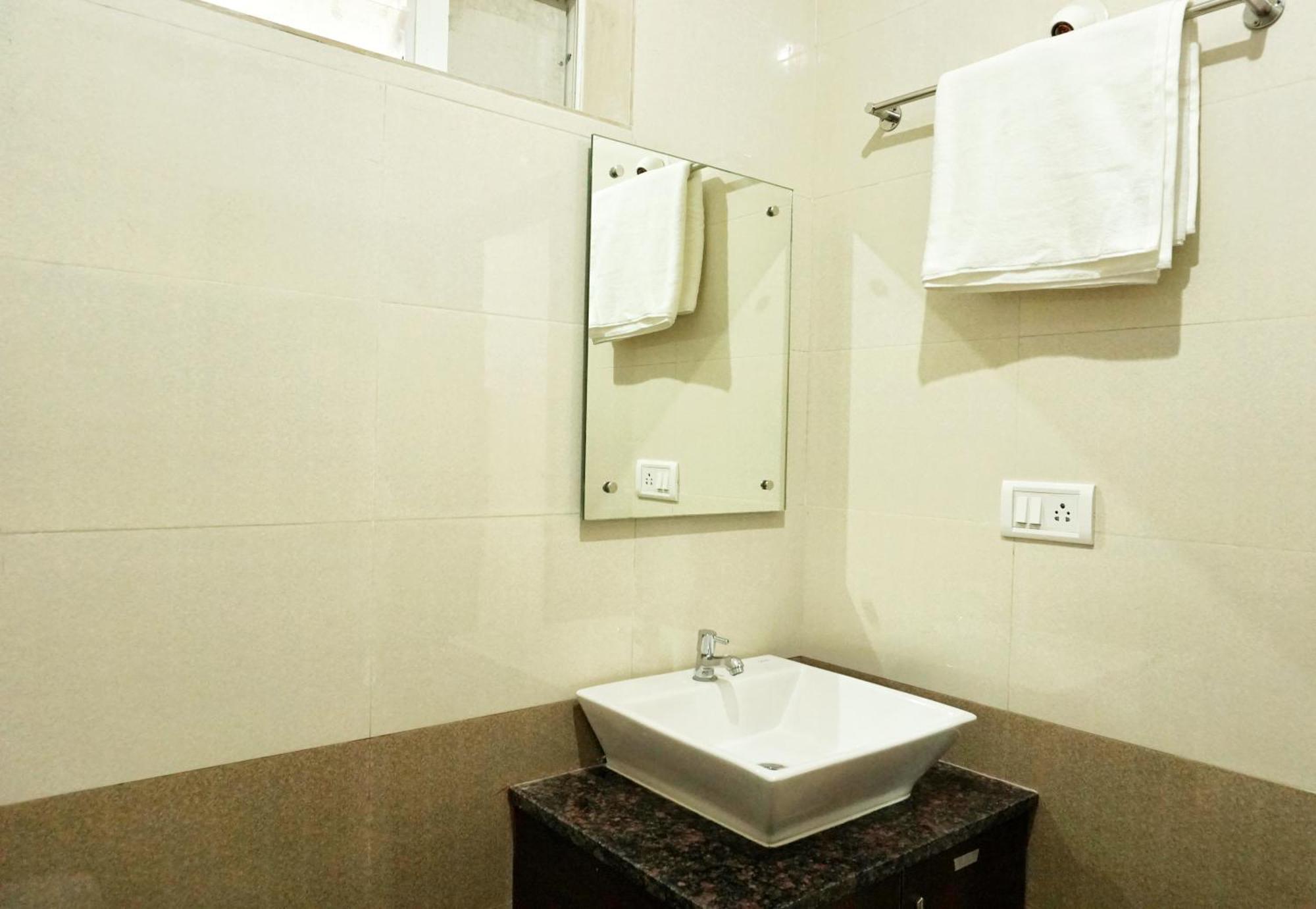 Hotel Gateway Suites Bangalore Airport Yelahanka Zewnętrze zdjęcie